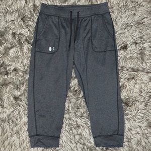 Gray Under Armor Capris
